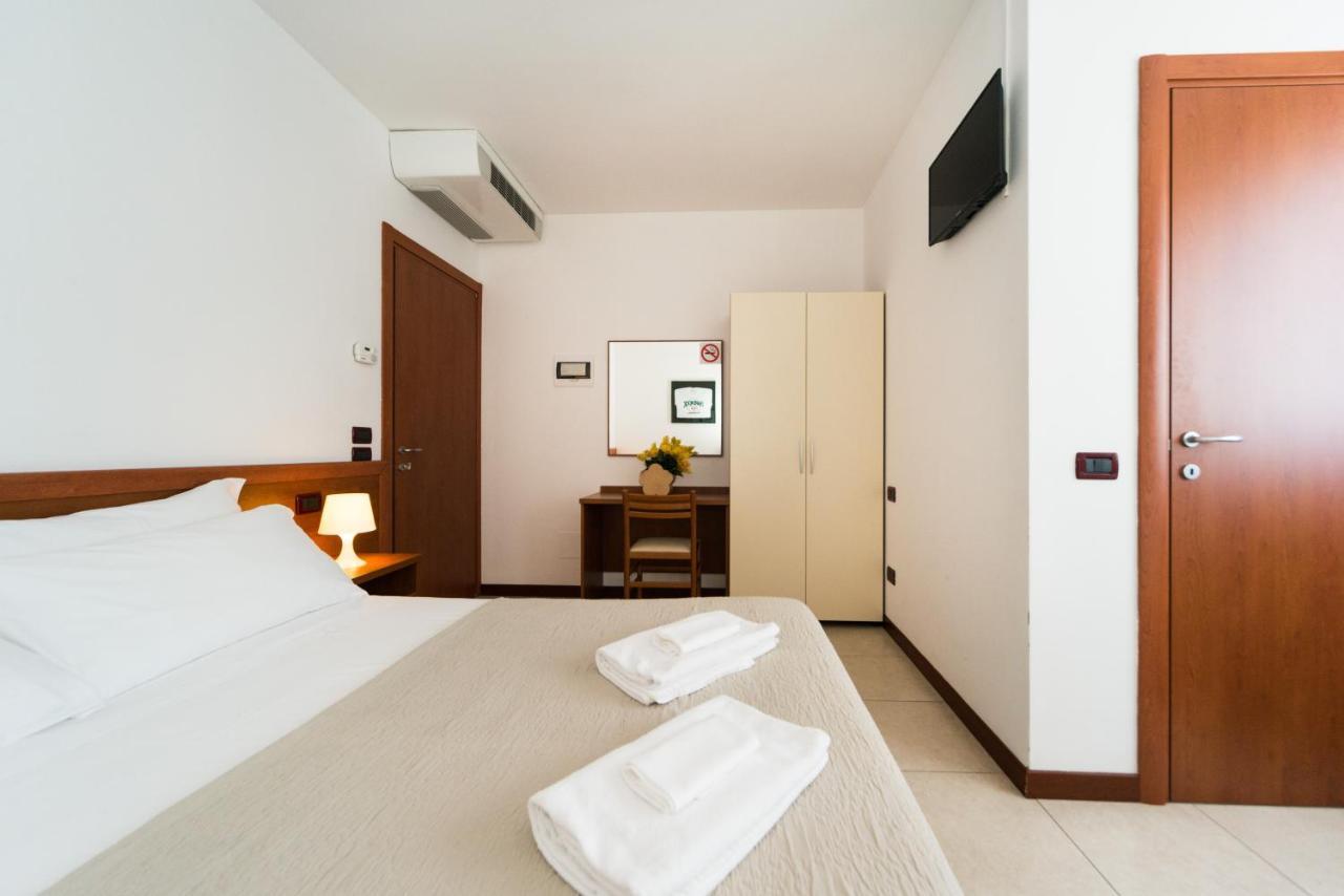 Doge Veneziano Hotel เมสเตร ภายนอก รูปภาพ